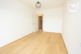 Byt 2+kk, lodžie, 66 m2, parkovací stání, Dagmar Burešové, Žižkov, Praha