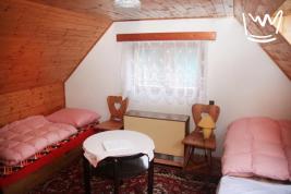 Chata 4+1, garáž, pozemek 5973 m2, Český Dub